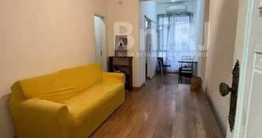 APARTAMENTO 2 QUARTOS HUMAITA