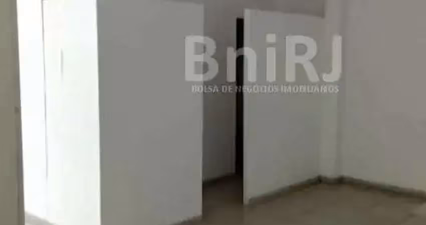 Vendo ou alugo ponto comercial/loja/box à venda em são cristóvão/rj com área de 894m2