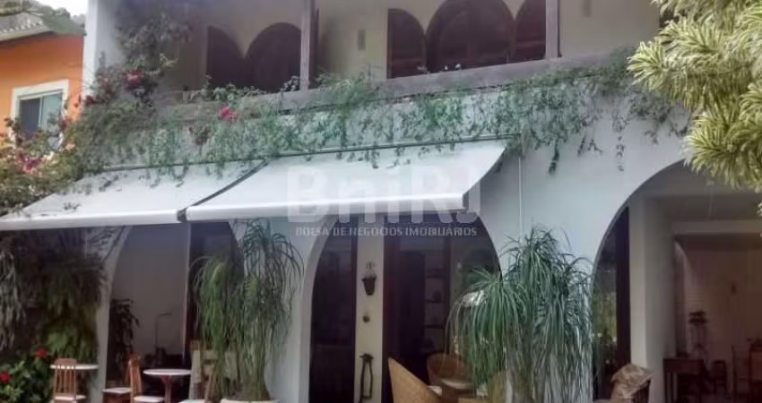 ÓTIMA CASA NA BARRINHA