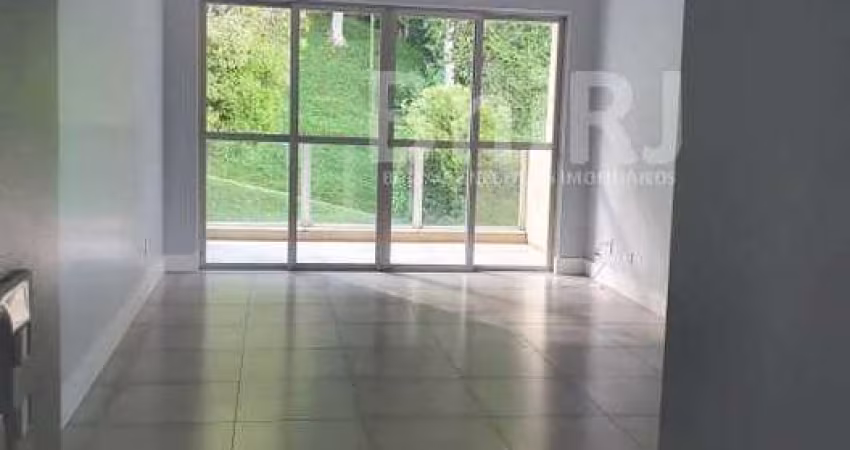APARTAMENTO COM 02 QUARTOS , SENDO 01 SUITE- 01 VAGA . VALPARAISO- PETROPOLIS - RJ.