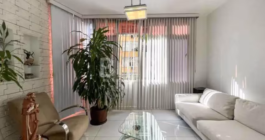 Segunda quadra! vendo apartamento no posto 5 reformadíssimo, lindo, 2 salas, 3 quartos, suite, vaga, copacabana, rio de janeiro, rj perto da praia e metrô