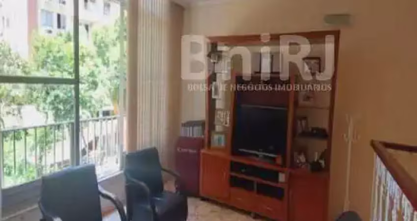 Casa de dois andares, 204m², 3 quartos, por R$790.000,00 - Tijuca - Rio de Janeiro/RJ