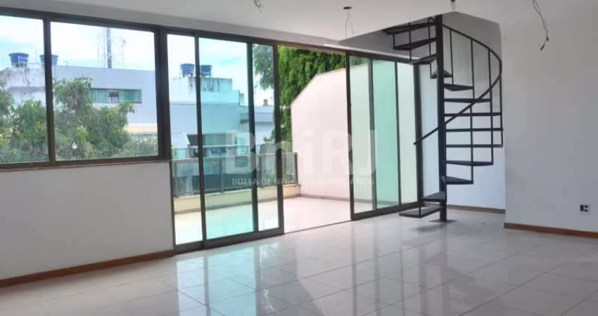 Cobertura no Recreio dos Bandeirantes