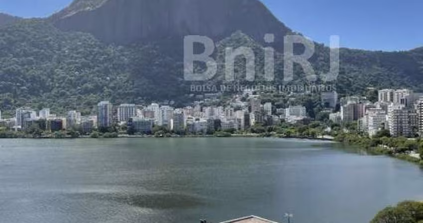 Amplo Apartamento com vista deslumbrante para a Lagoa, 126 m²,  3 quartos  (1 suíte), 1 vaga de garagem
