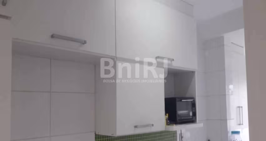 Condomínio Moradas do Itanhangá Excelente Apt com 02 quartos e 50m2