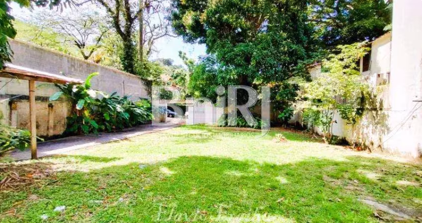 Vendo casa na rua julieta niemeyer (melhor rua de são conrado)