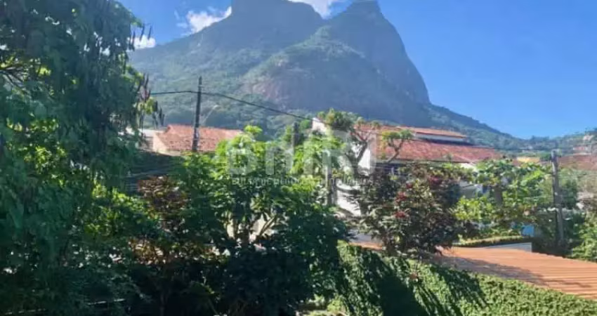 Oportunidade na barrinha!! condomínio fechado com total segurança!!