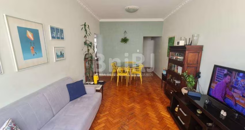 2 quartos com dependência completa ao lado do Largos dos Leões
