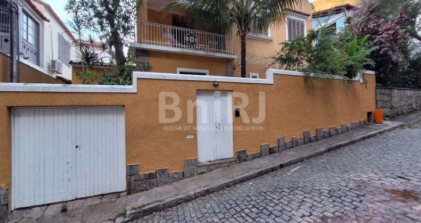 Maravilhosa residência no Cosme Velho