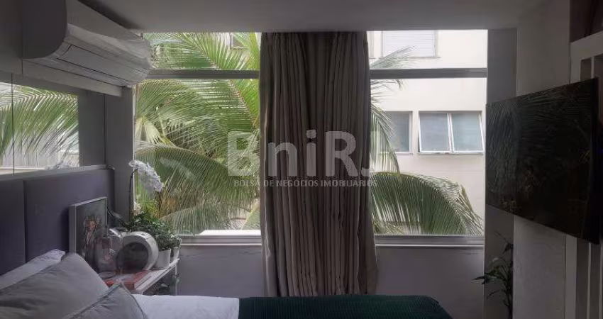 Cobertura Triplex primeira quadra Leblon