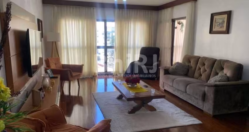BELO APARTAMENTO EM ÁREA RESIDENCIAL NOBRE AGRIÕES TERESÓPOLIS 4 quartos , 1 Suíte, 2 vagas