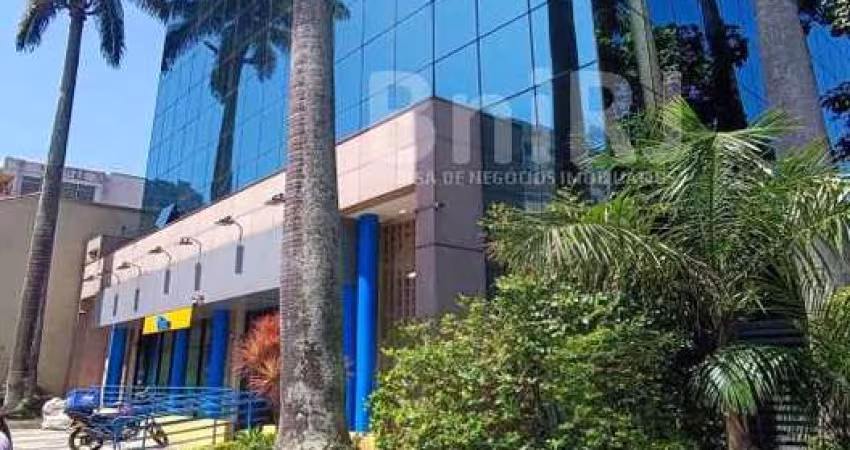 OPORTUNIDADE! VENDO EXCELENTE SALA COMERCIAL EM LOCALIZAÇÃO PRIVILEGIADA COM VAGA