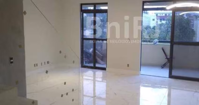 VENDO BELA COBERTURA EM ÁREA RESIDENCIAL NO ALTO TERESÓPOLIS  (3 suítes,  2 vagas)