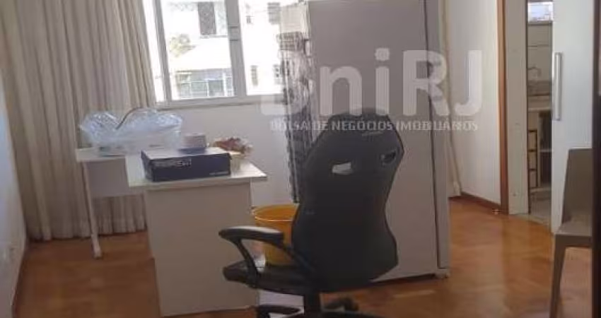APARTAMENTO QUARTO E SALA - SEM VAGA -  CENTRO - PETROPOLIS - RJ.