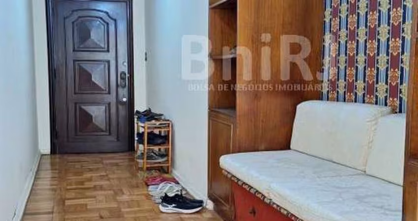 Tijuca, Almirante Cochrane, 3 quartos, 140 m²