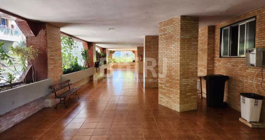 Excelente apartamento ao lado do Shopping e Metrô !