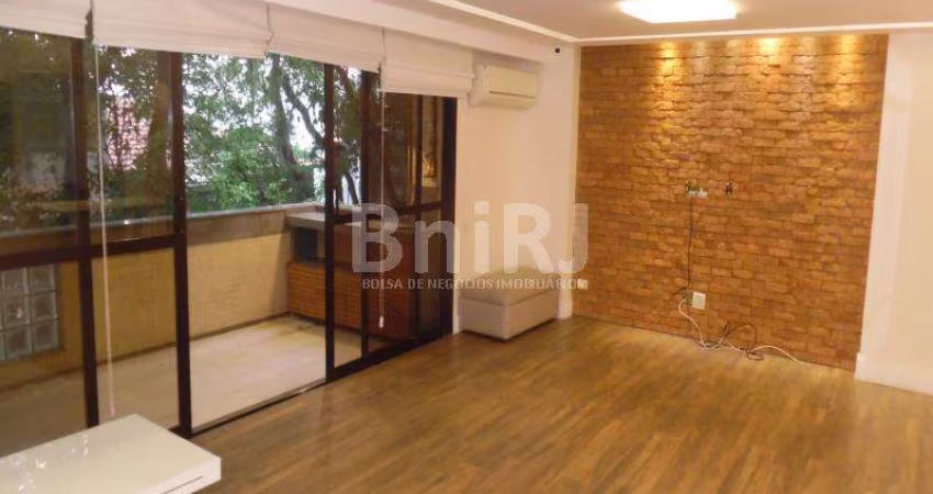 APARTAMENTO 3 QUARTOS BOTAFOGO REFORMADO