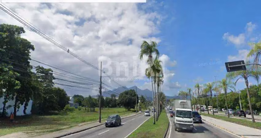 Casa comercial à venda na Avenida Embaixador Abelardo Bueno, 201, Barra Olímpica, Rio de Janeiro