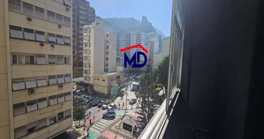 4 quartos, 1 vaga na escritura, 196 mt² no iptu, ao lado metrô siqueira campos