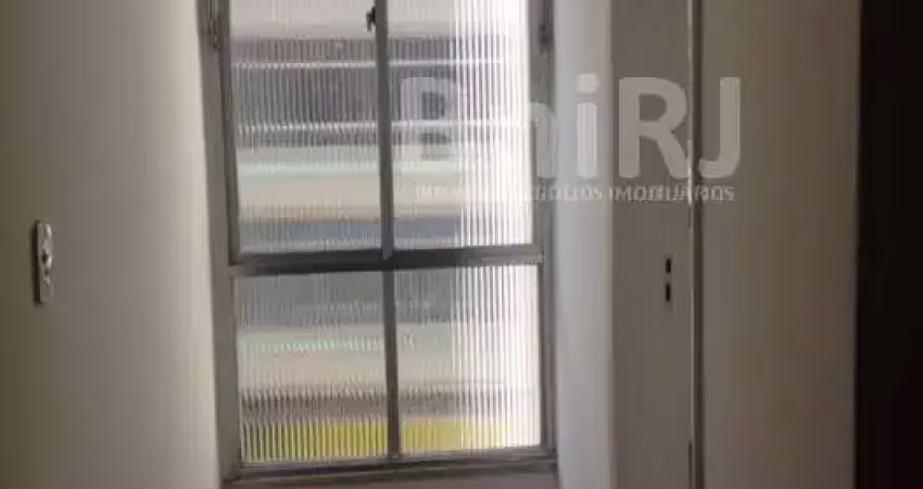 Excelente oportunidade: apartamento sala e quarto separados frente