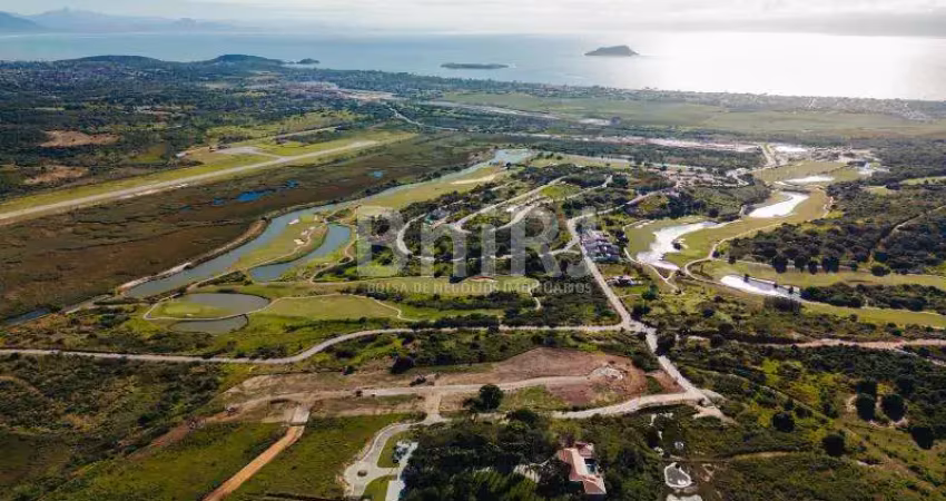 Lote em condomínio de alto padrão à venda, 360m² - marina