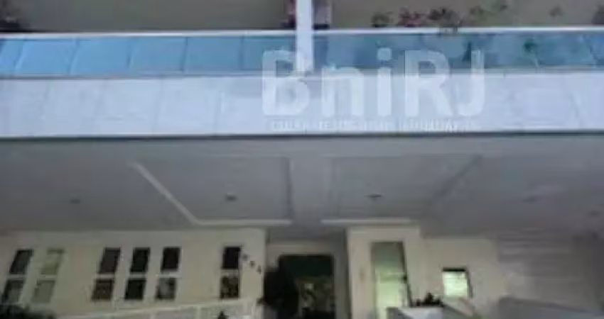 Chave clique aluga – apartamento amplo com varandão! seu novo lar dos sonhos está aqui – 130m² de conforto e varandão incrível!