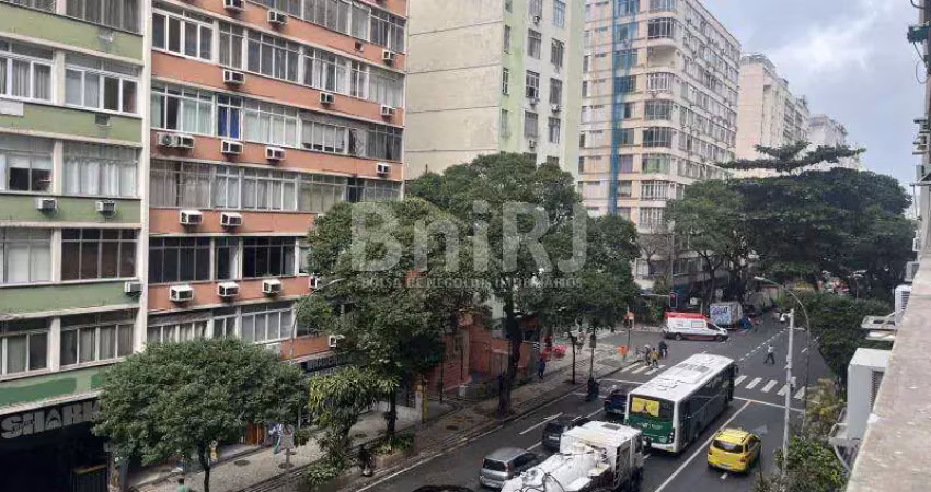 Excelente oportunidade!! reformado com vista copa das árvores.
