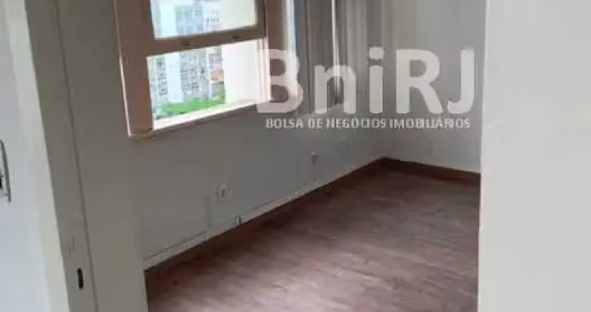 Apartamento com 1 quarto para alugar na Rua da Conceição, Centro, Rio de Janeiro