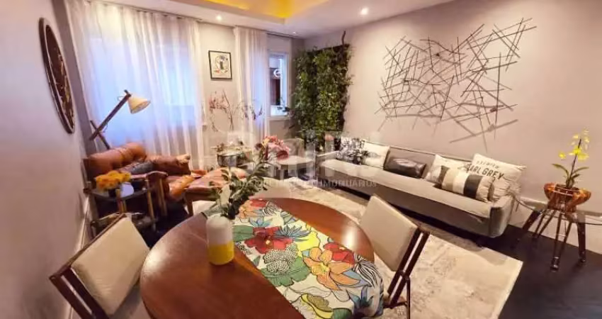 Belíssimo apartamento 2 quartos impecavel com vaga,  na melhor rua do leblon!