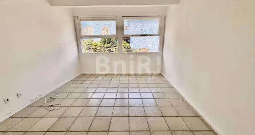 Apartamento com 2 quartos para alugar na Rua Almirante Salgado, Laranjeiras, Rio de Janeiro