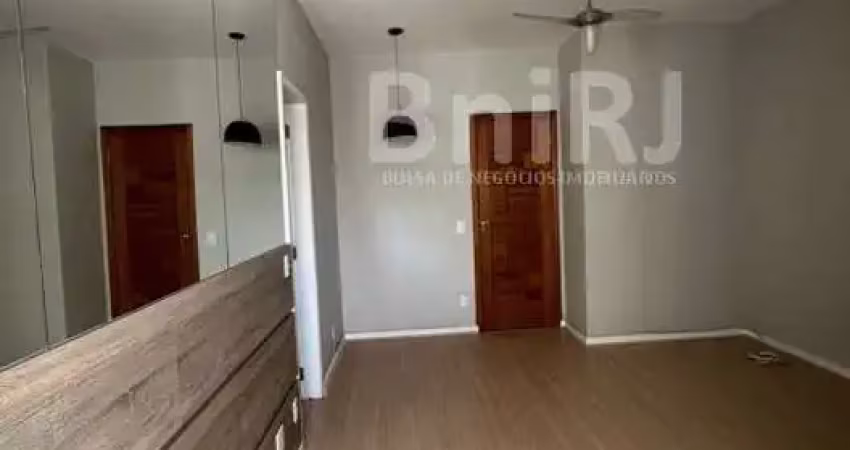 Excelente apartamento! quarto e sala com dependencia completa e vaga na escritura!
