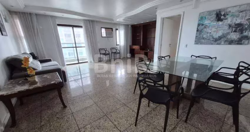 Av lucio costa - aquabella-  3 quartos com 2 suítes-135 m2-  com mobilia