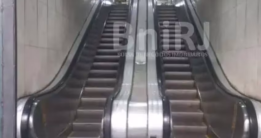 Sua empresa merece este endereço. sala comercial à venda ou para locação. centro do rio de janeiro