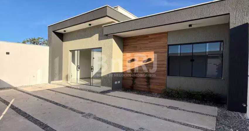 Casa com 2 quartos à venda na Rua Diamante, Guriri, Cabo Frio