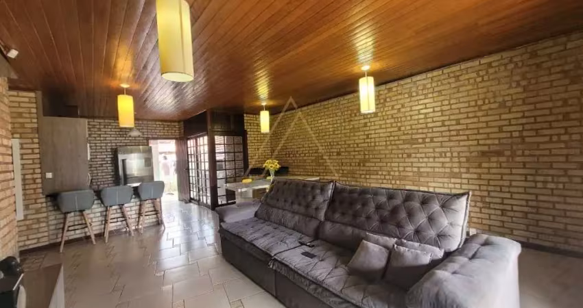Casa com 2 quartos à venda no Centro, Penha 