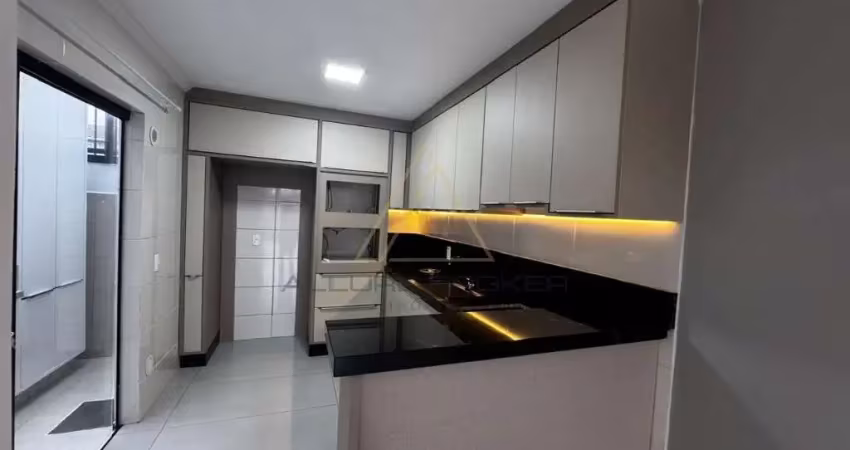 Sobrado  a venda no bairro centro na cidade balneário piçarras em santa catarina