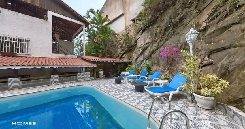 Casa à Venda, rua Alice, Laranjeiras
