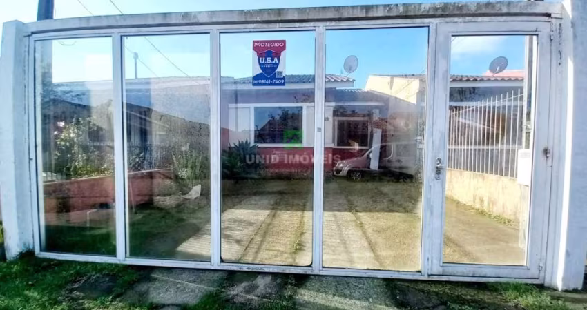 Imperdível: Casa à venda em Porto Alegre-RS, bairro Hípica! 3 quartos, 2 salas, 1 banheiro, 2 vagas de garagem, 62m².