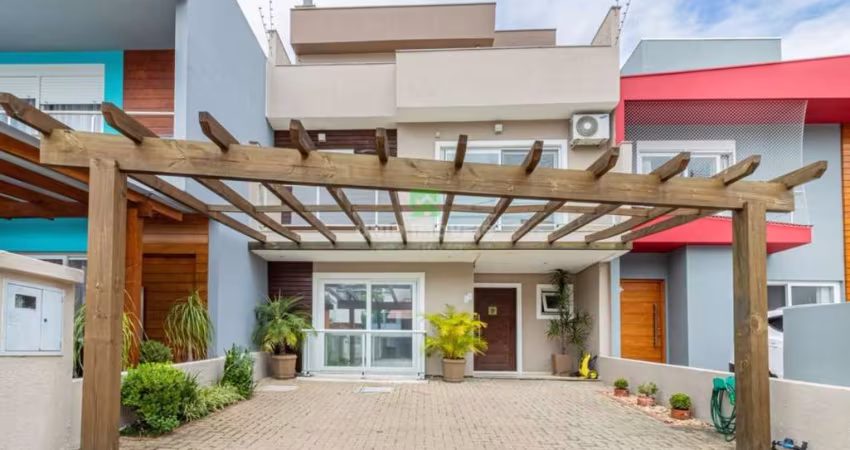 Imperdível! Casa em condomínio à venda em Porto Alegre-RS, bairro Hípica, 3 quartos, 1 suíte, 2 salas, 3 banheiros, 2 vagas e 244m²