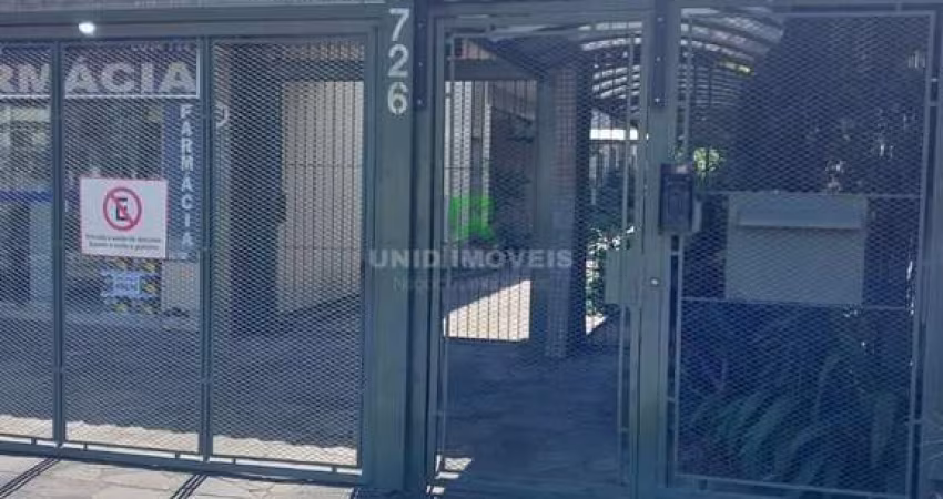 Apartamento à venda em Porto Alegre-RS, bairro Cristal: 1 quarto, 1 sala, 1 banheiro, 39m². Venha conferir!