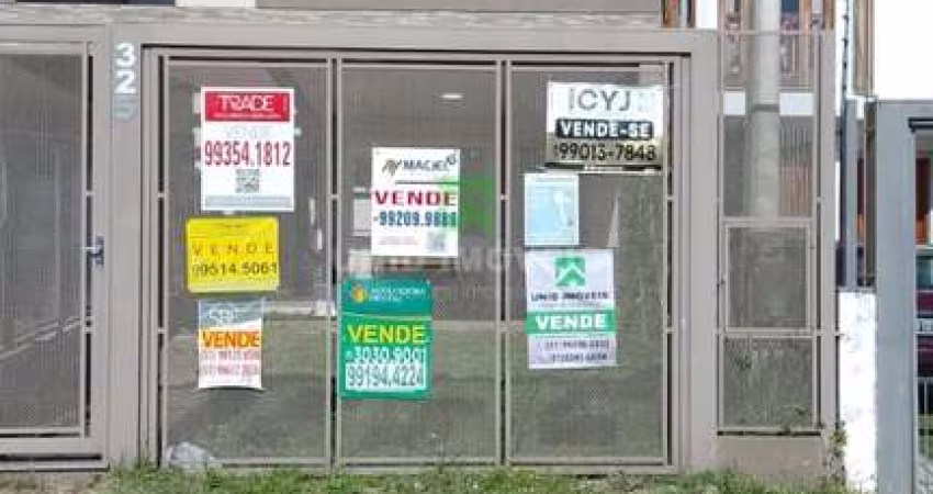 Residência de alto padrão com 3 quartos e 1 suíte no bairro Espírito Santo em Porto Alegre-RS, 170,70m².