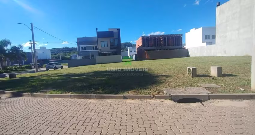 Terreno em Condomínio à Venda em Porto Alegre-RS - Bairro Campo Novo  135,00m² de Área