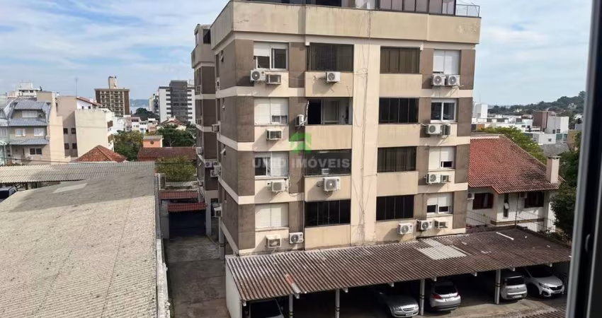 Apartamento no Bairro Tristeza. 2 Quartos, mobílias fixa, vaga própria.