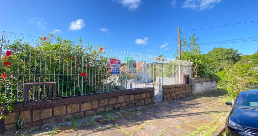 Casa Espaçosa à Venda em Porto Alegre-RS, Bairro Cascata: 3 Quartos, 2 Salas, 2 Banheiros, 160m² de Área!