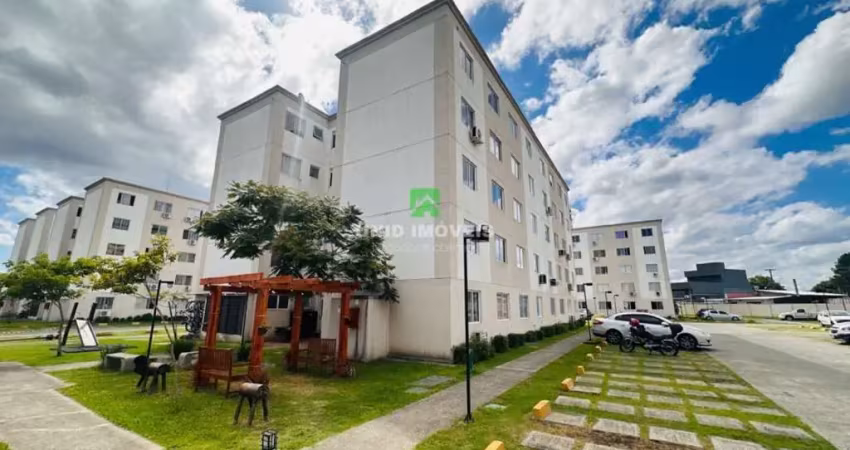 Apartamento 2 quartos semi-mobiliado, com vaga, na hípica