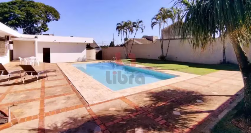 Casa com 6 quartos à venda na Rua Carlos Chagas, 1322, Zona 05, Maringá