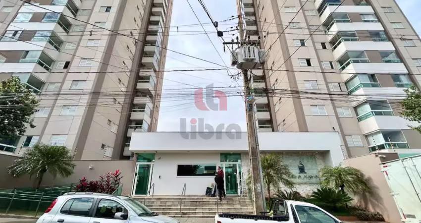 Apartamento a venda no condomínio solar de algarves.
