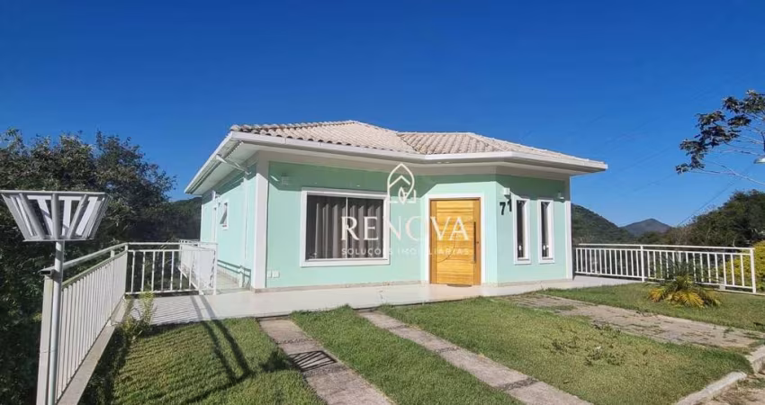 Casa com 4 dormitórios à venda, 223 m² por R$ 1.400.000,00 - Albuquerque - Teresópolis/RJ