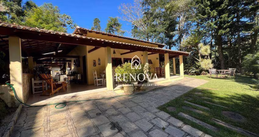 Casa com TRÊS Quartos à venda, 350 m² por R$ 1.350.000 - Vargem Grande - Teresópolis/RJ