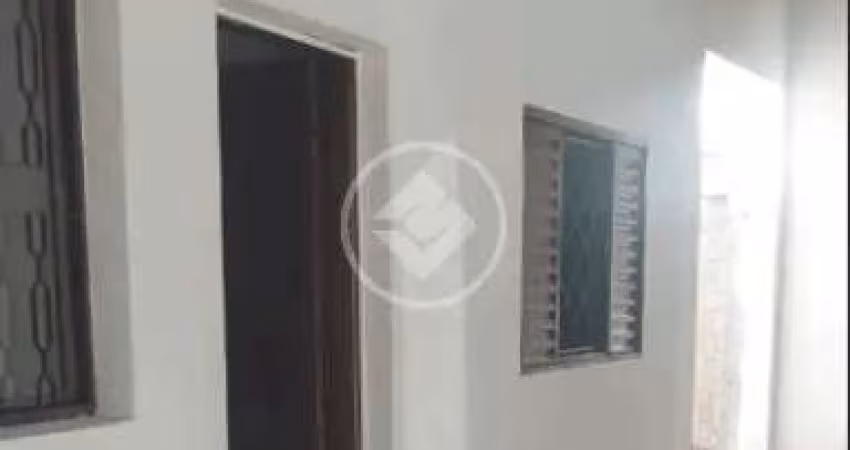 CASA EM PAULINIA BEM LOCALIZADA COM EDICULA codigo: 42875